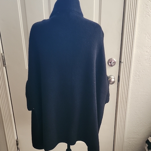 LC Lauren Conrad Black Poncho Sweater - Picture 11 of 11